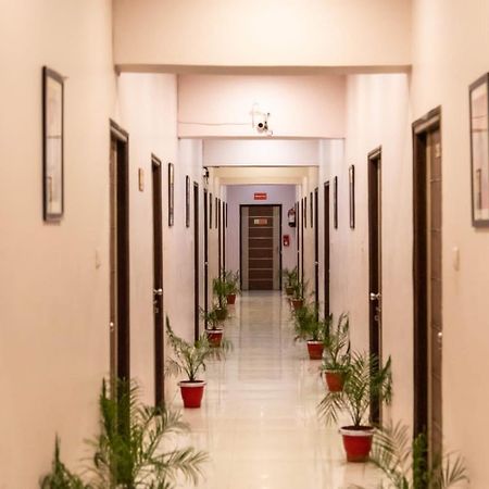 Maple Delite Lucknow Exterior foto