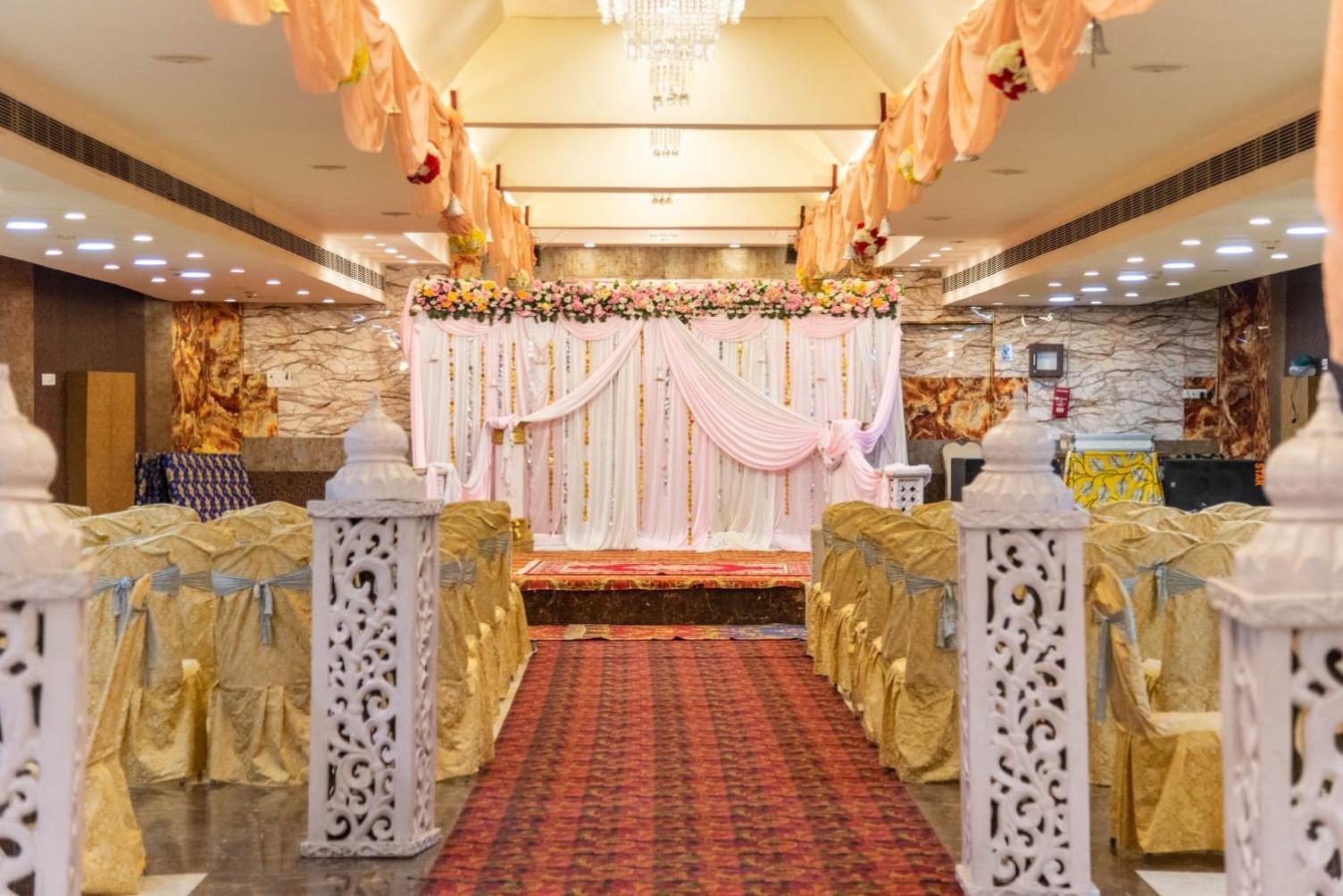 Maple Delite Lucknow Exterior foto