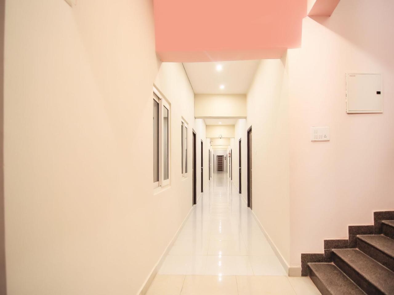 Maple Delite Lucknow Exterior foto